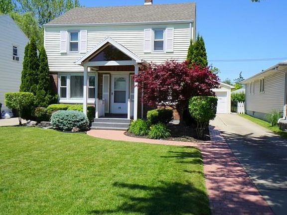 2nd image of 88 Twyla Pl