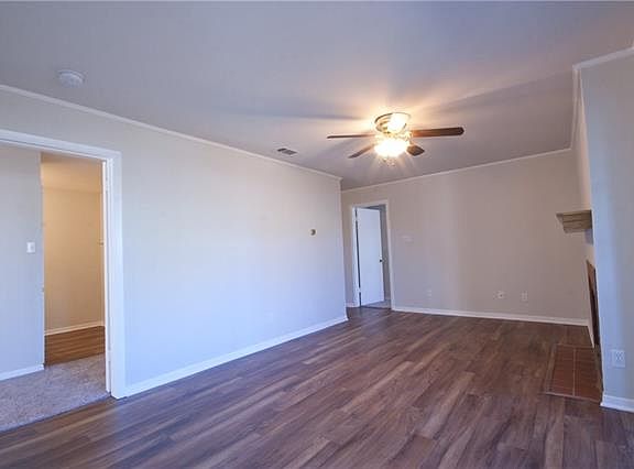 5th image of 1510 W North Loop Blvd APT 422