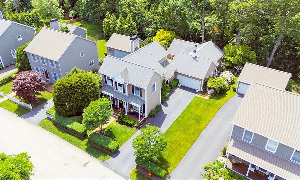 1st image of 37 Sea Grass Way