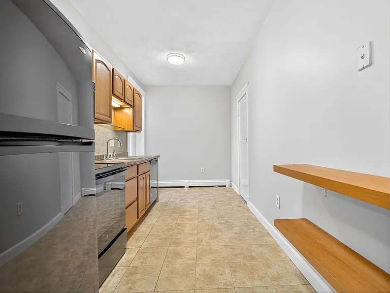 12 Ransom Rd #7 — Photo 4