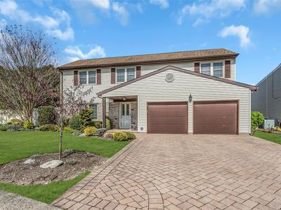 4 Toni Ann Circle, Plainview, NY, 11803