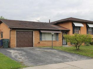 3168 Chelford Dr, Columbus, OH 43219