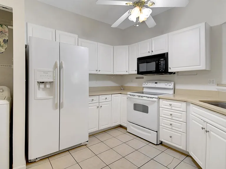 2231 Vista Cove Rd — Photo 13