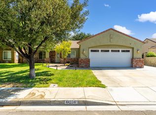 44234 Hampton St, Lancaster, CA 93536