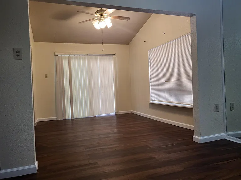12409 Windjammer St — Photo 9