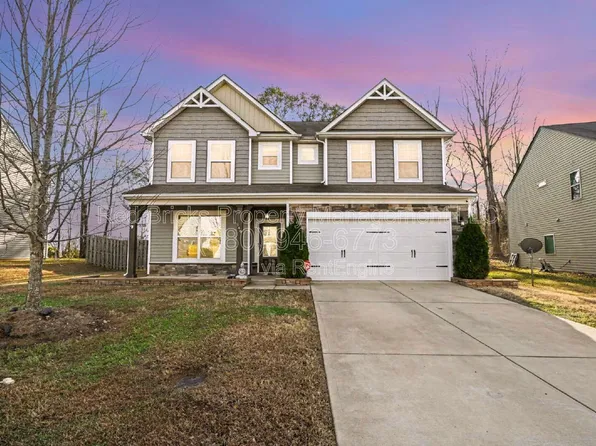 149 Kingston Dr, Mount Holly, NC 28120