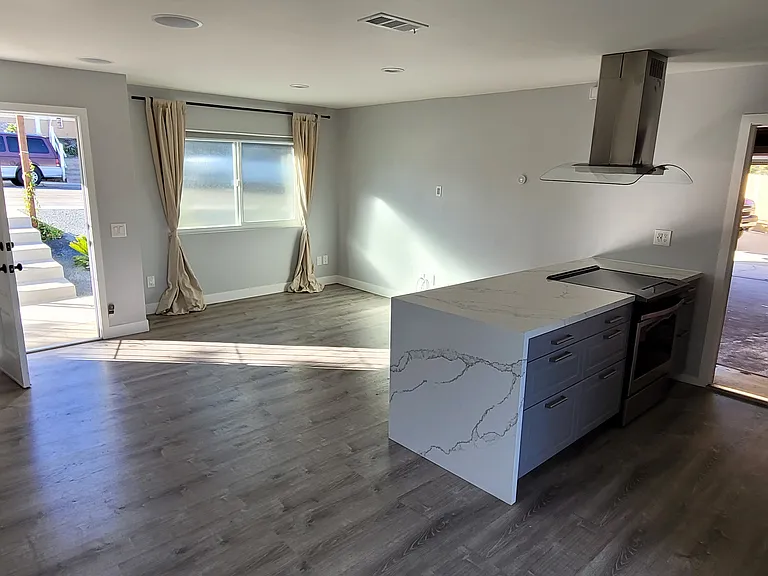 1937 David St — Photo 11