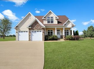 13475 Old State Rd, Charleston, IL 61920