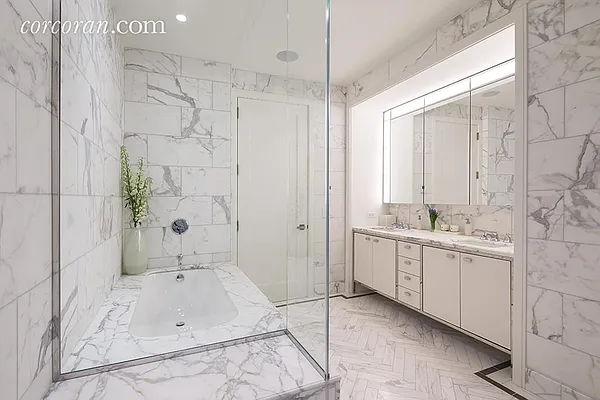 Sold by Corcoran | media 24