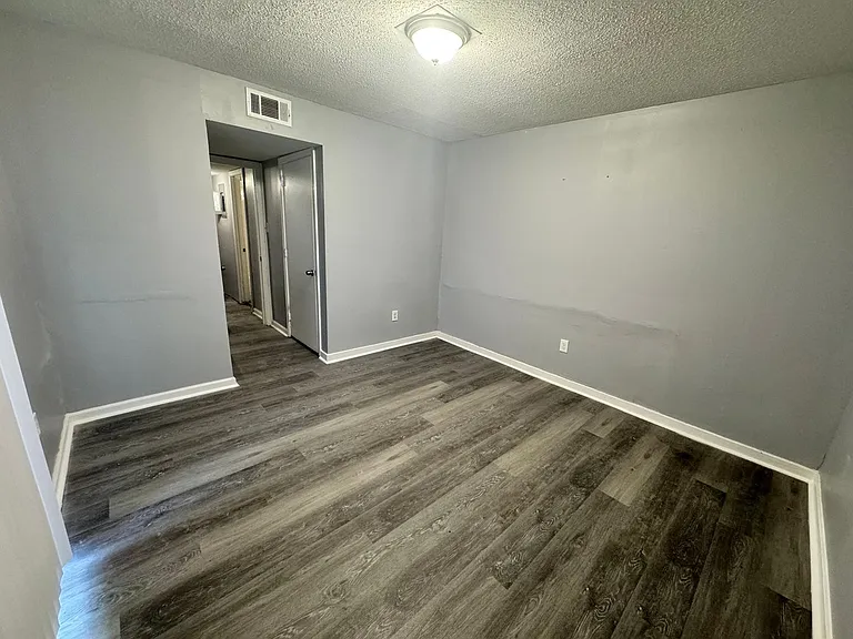 225 W McDowell Rd — Photo 50