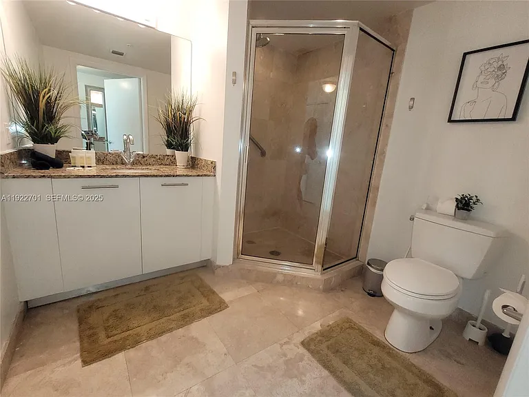 41 SE 5th St #710 — Photo 8
