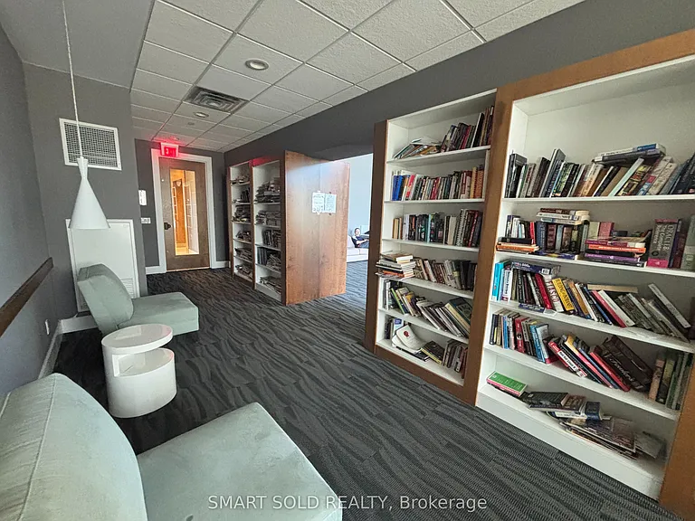 2212 Lake Shore Blvd W #908 — Photo 24