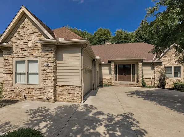 7356 Stockwood Dr, Solon, OH 44139