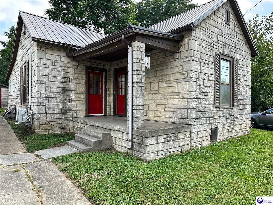 1st image of 606 Brown St