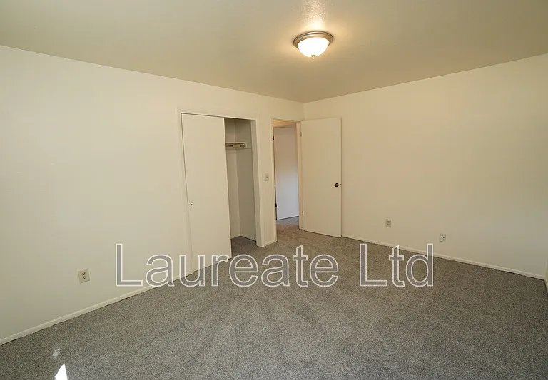 1472 W Geddes Ave — Photo 19