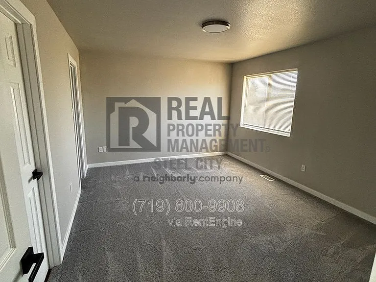 326 W Golden Eagle Way — Photo 13