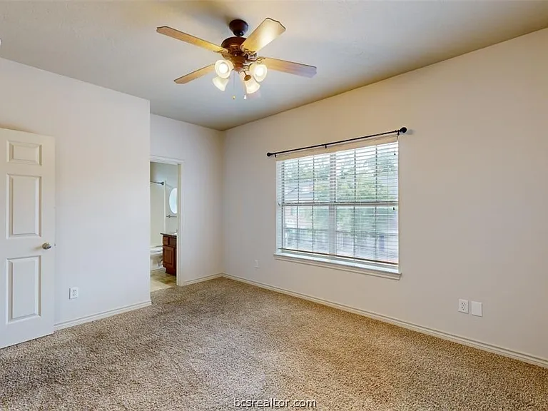211 Forest Dr #C — Photo 30