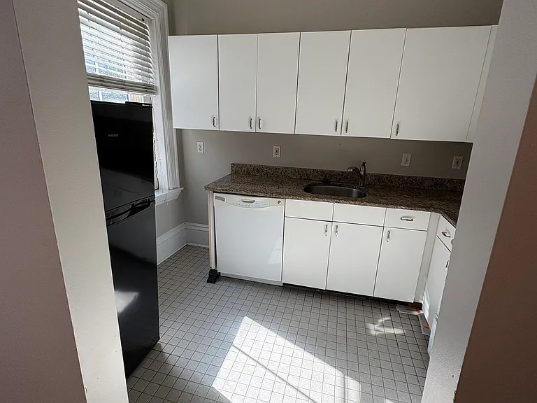 54 E Springfield St #6 — Photo 6