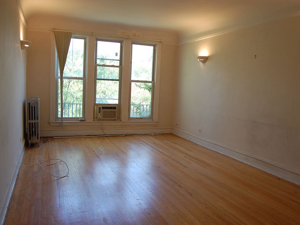 1st image of 2904 N Damen Ave APT 2