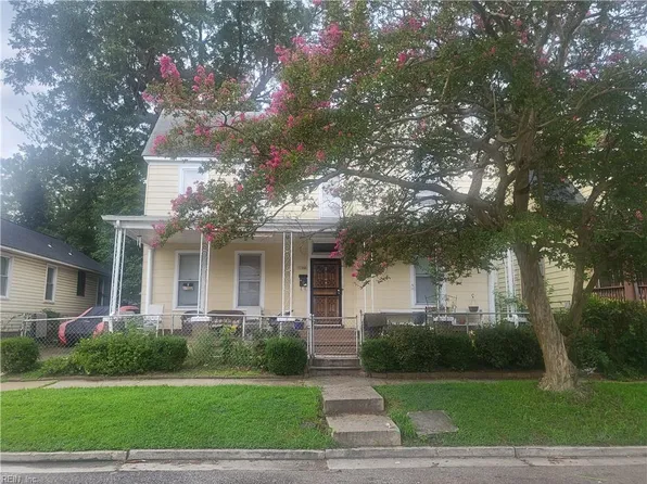 1144 22nd St, Newport News, VA 23607