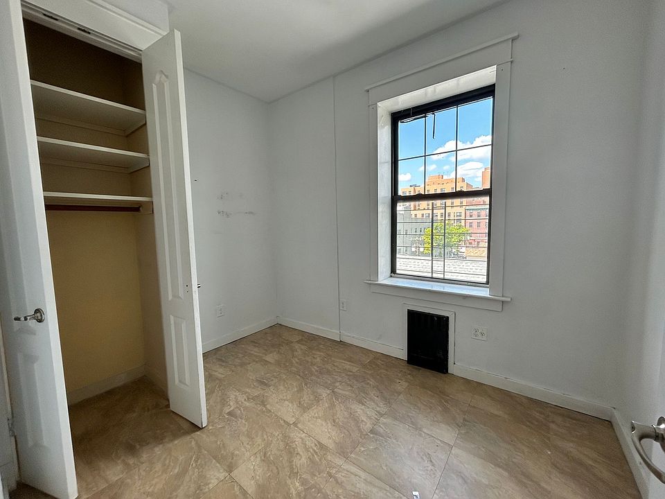 1st image of 11-27 Nameoke St #4B