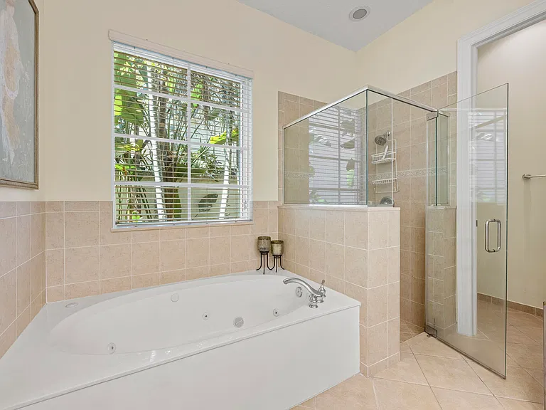 1043 Vintner Blvd — Photo 38