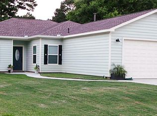 606 Bridgeview Dr, Onalaska, TX 77360