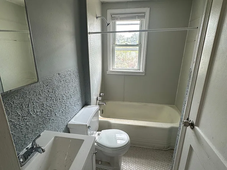 3548 Dudley Ave — Photo 10