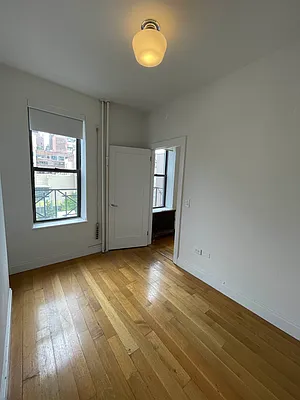 Rented by Compass | media 3