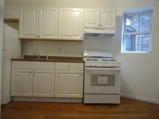 Rented by Hakeem Shahid, LREB | media 22