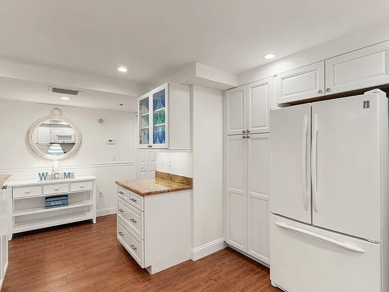 11030 Gulf Shore Dr #504 — Photo 10