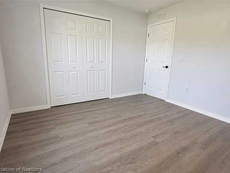 1870 N Zenith Rd — Photo 29
