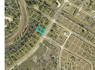 1925 Redmont Ave, Lehigh Acres, FL 33972