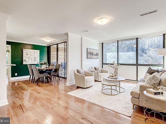 2nd image of 517 N Armistead St APT 303