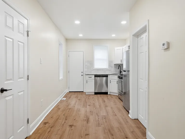 1441 S Marston St — Photo 16