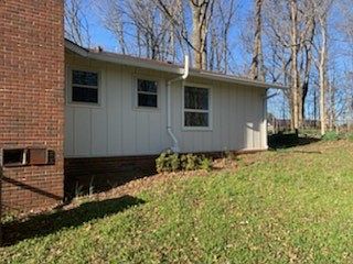 4th image of 864 Tom Osborne Rd