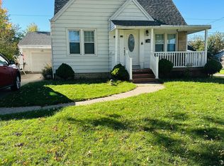 100 Leonard Post Dr, Buffalo, NY 14211