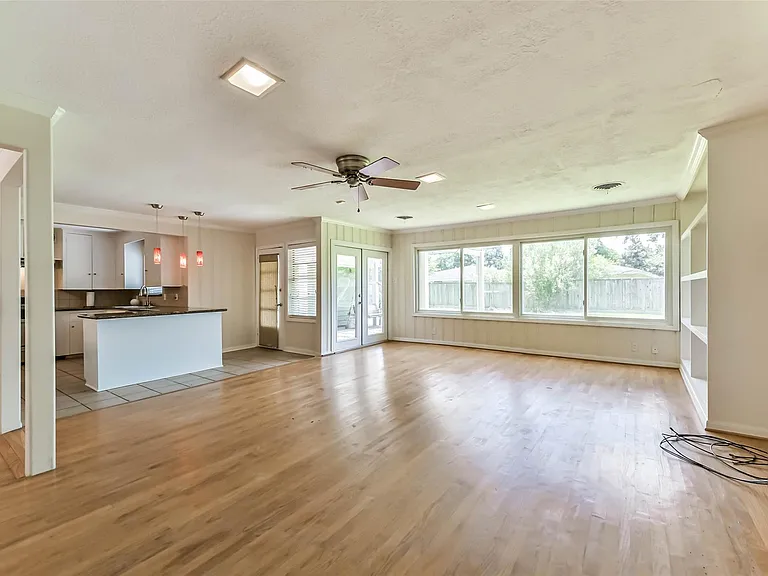 3023 Fairhope St — Photo 11