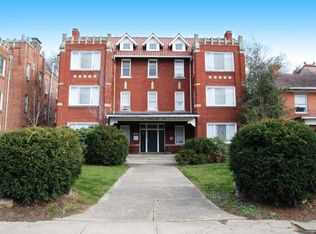 1028 8th St APT 10, Huntington, WV 25701