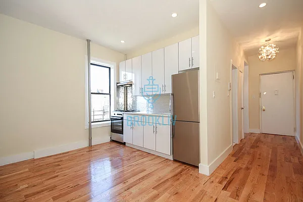 Rented by null | media 7