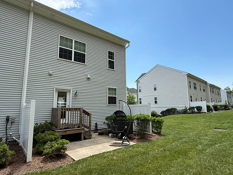 502 Parkview Ln — Photo 14