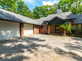 157 Edgewater Dr, Spring City, TN 37381