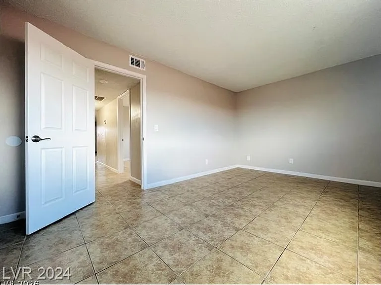 2920 Siki Ct #C — Photo 12