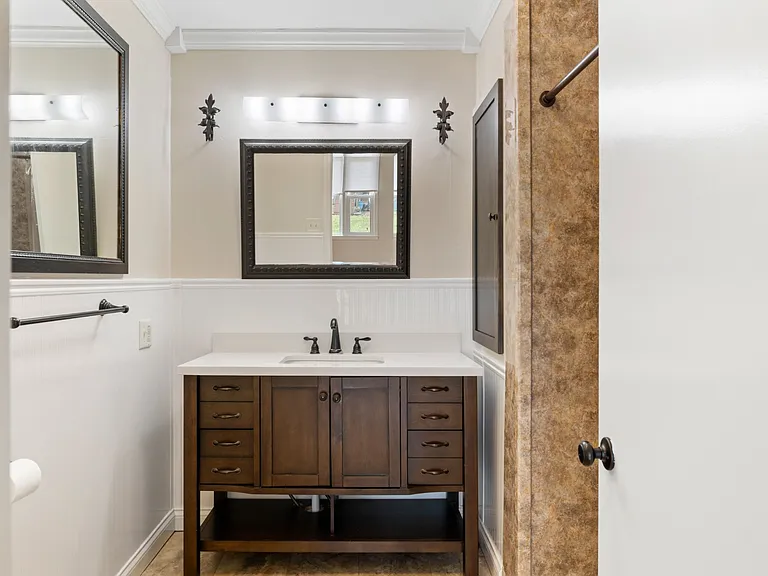 2541 Mooresville Hwy — Photo 20