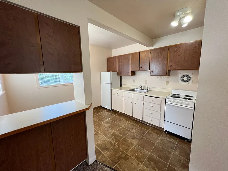 9178 NW Seal Rock St — Photo 11