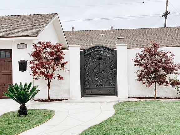 3rd image of 10010 Margo Ln