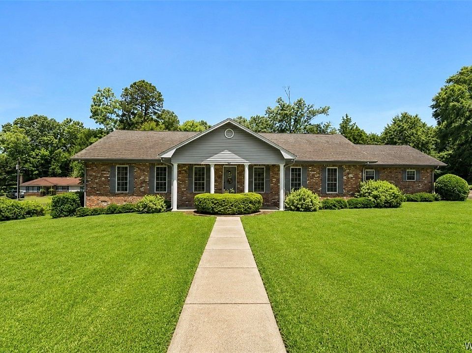 1st image of 117 Shady Heights Dr
