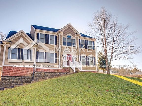 2nd image of 226 Morning Grove Ln