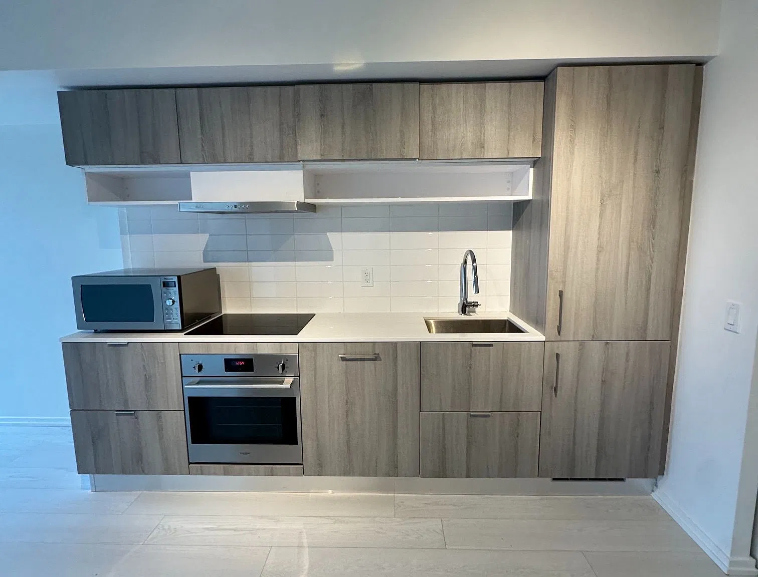 2 bed, $2,600 — Photo 2