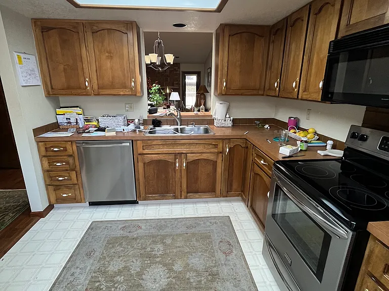 1339 Aspen Pl — Photo 4